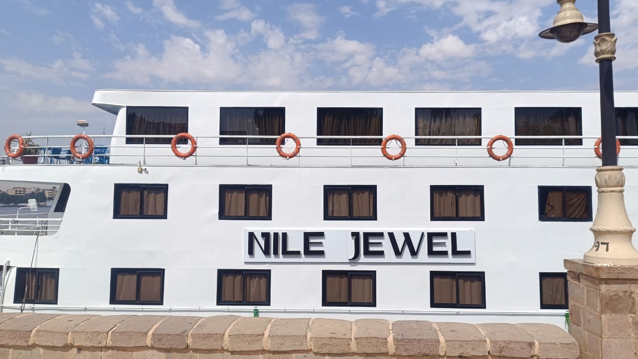 M/S Nile Jewel 4-Day Nile Cruise from Aswan to Luxor – 3 Nights
