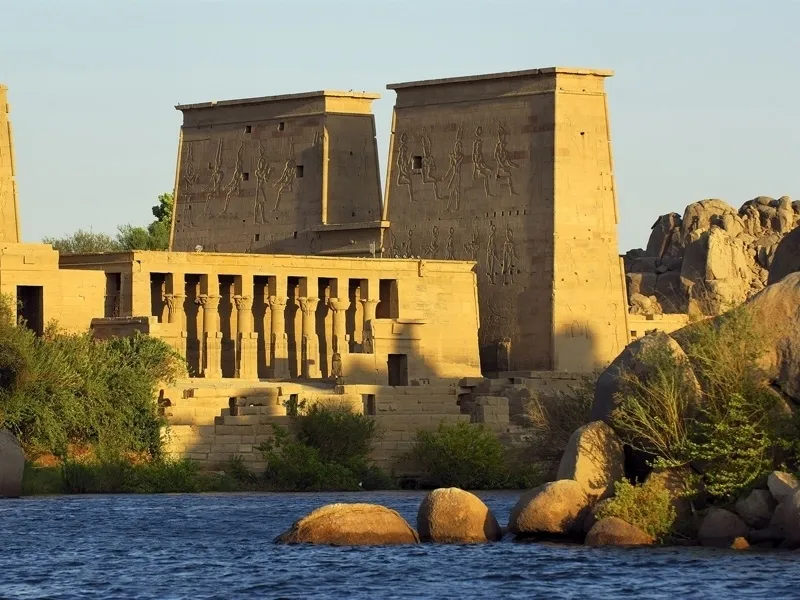 Day Tour from Cairo to Aswan By Plane